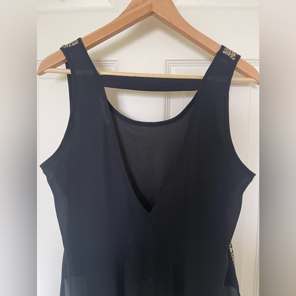 A’gaci Gold Sequin Sheer Black Sleeveless Drop Tail Blouse - Picture 4 of 7